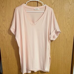 Soft Pink V-Neck Short Sleeve Tee